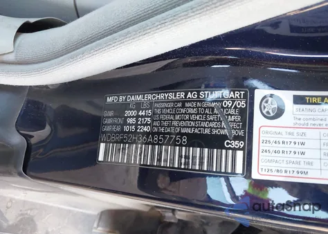 2006 Mercedes-Benz C 230 Sport z USA, uszkodzony, nr VIN WDBRF52H36A857758